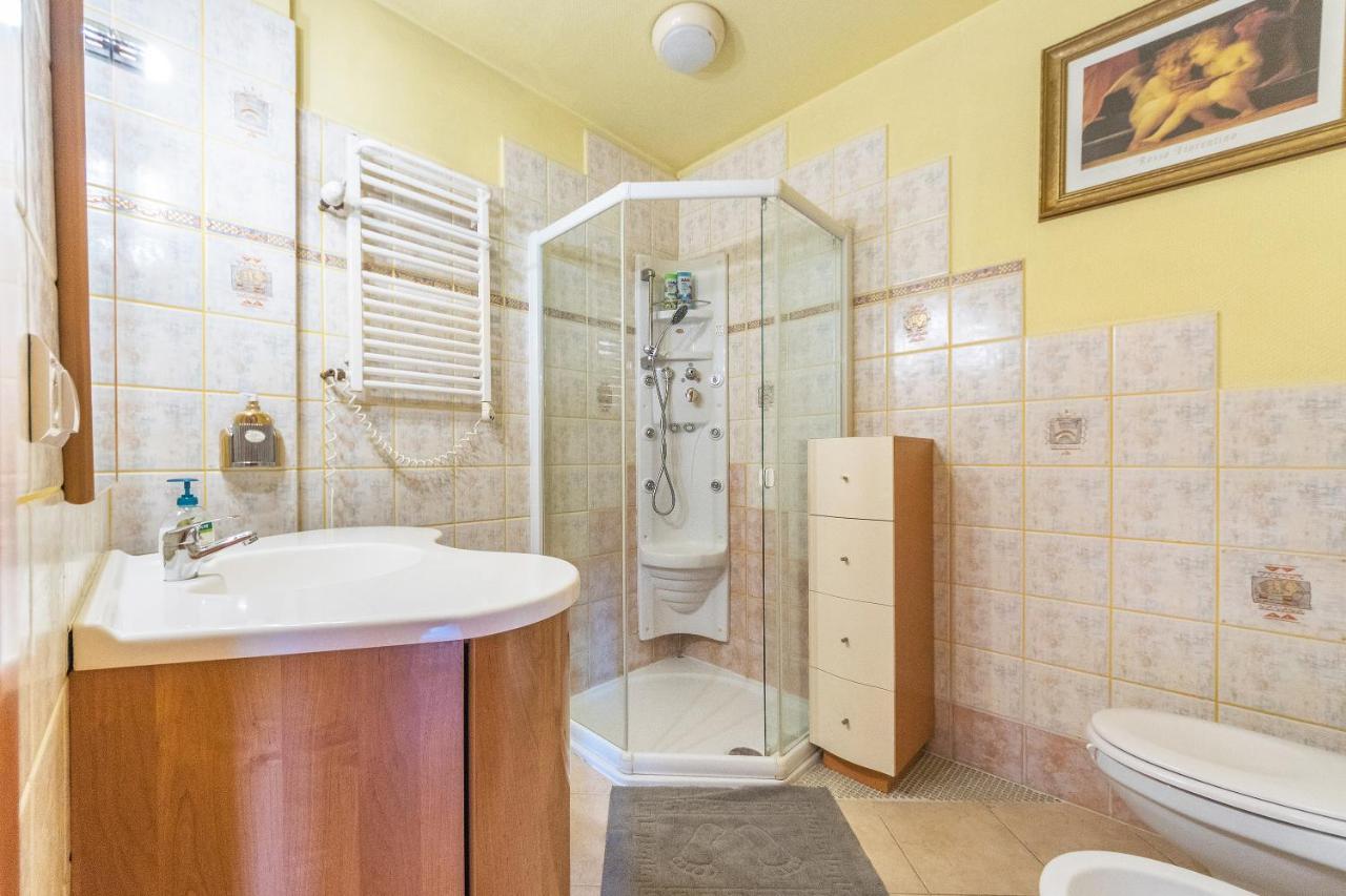 Hello Apartments Sw Ducha Гданьск Экстерьер фото