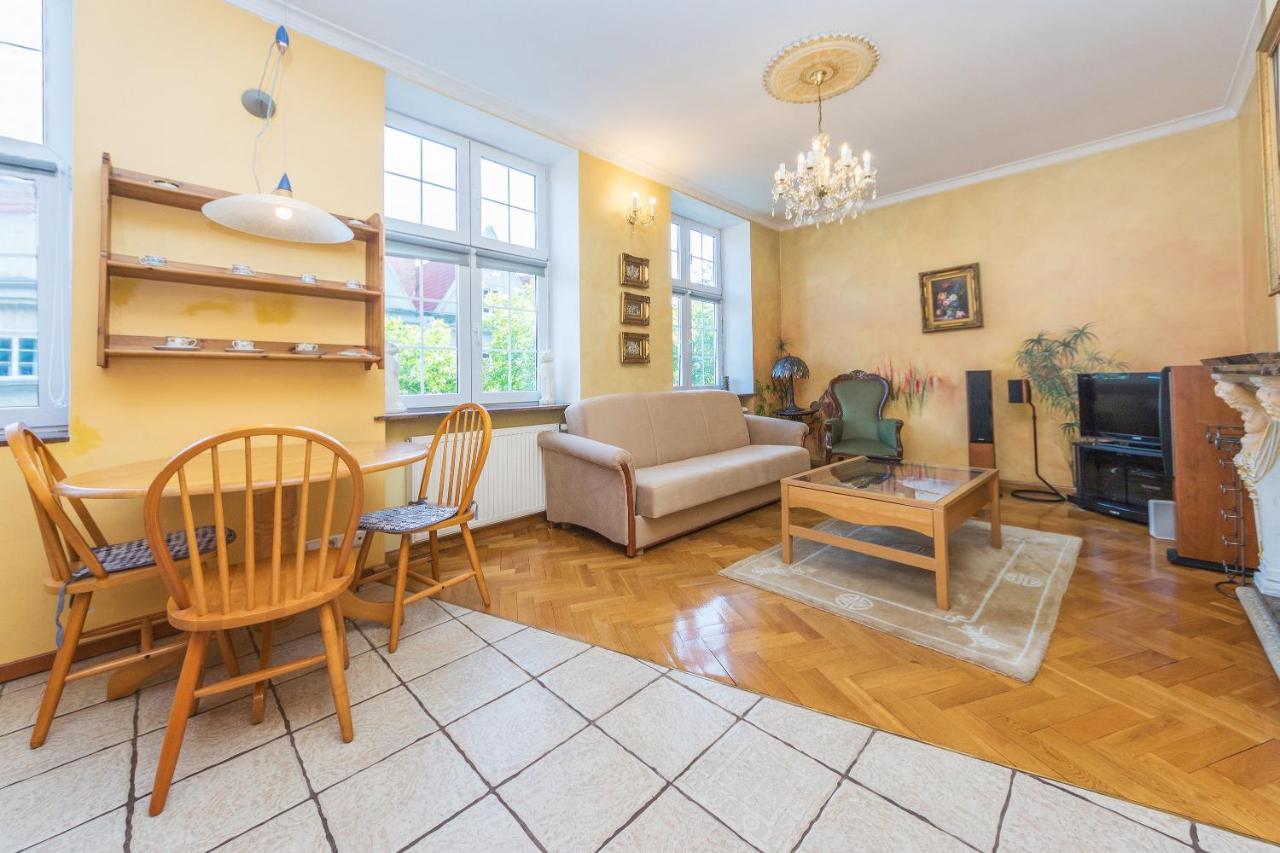 Hello Apartments Sw Ducha Гданьск Экстерьер фото