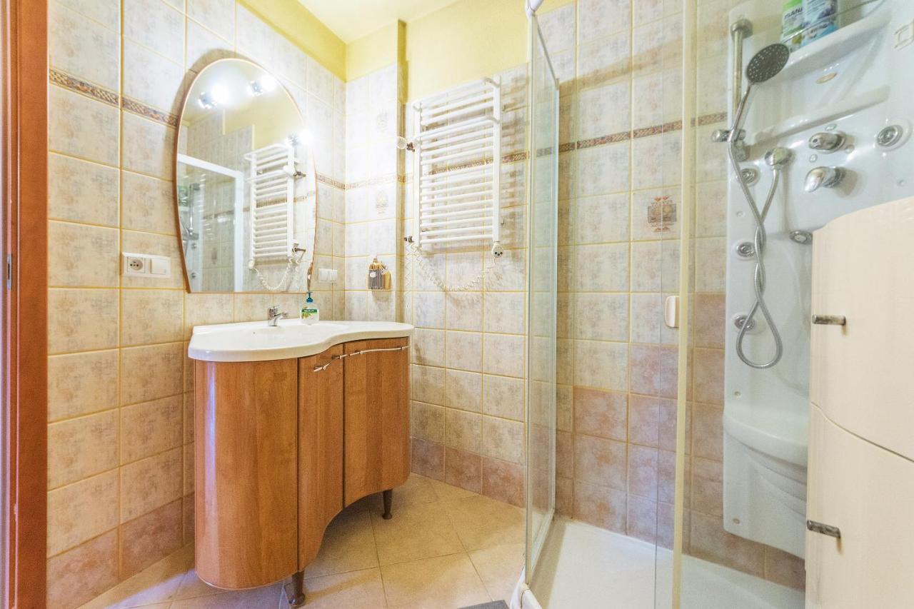 Hello Apartments Sw Ducha Гданьск Экстерьер фото